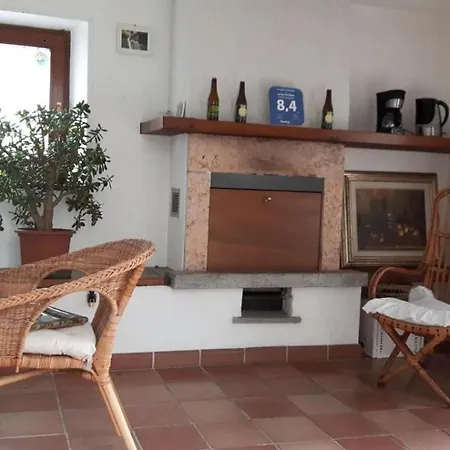 La Turr De Mezz Lca Penzion Nesso